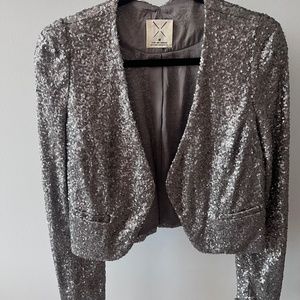 Silver gun mental sequinned blazer, size medium, cropped